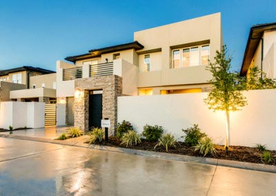 Royal Oaks Courtyard Villas - New Luxury Modern Homes for Sale in West Houston | McVaugh Custom Homes 1